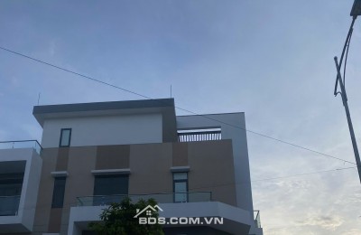  Chỉ với hơn 1.5 tỷ, bạn đã có thể sở hữu nhà phố ngay trung tâm hành chính Huế!